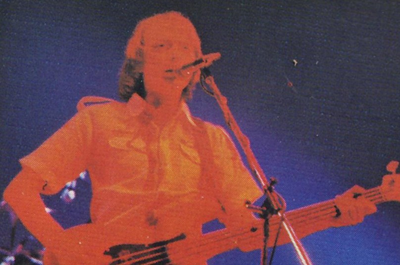 Gavin on bass.